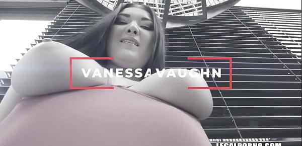  Vanessa Vaughn has fun with 3 black guys & balls deep anal